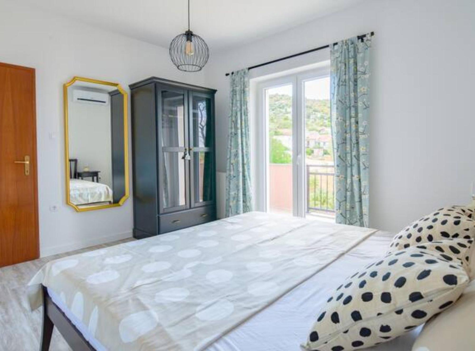 Apartment Villa Troskot Pirovac Dış mekan fotoğraf
